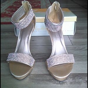 Michaelangelo embellished high heel nude s…